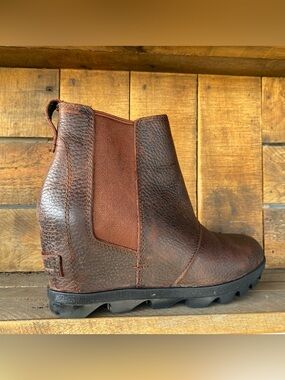 Sorel Joan of Arc Leather Boots